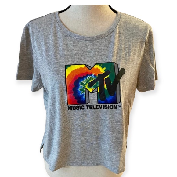 MTV Tops - MTV gray short sleeve tee shirt crop top size XL NWT